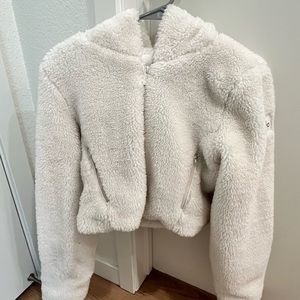 Alo Yoga La Sherpa Jacket - Ivory